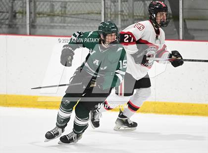 Thumbnail 2 in New Milford @ Branford photogallery.