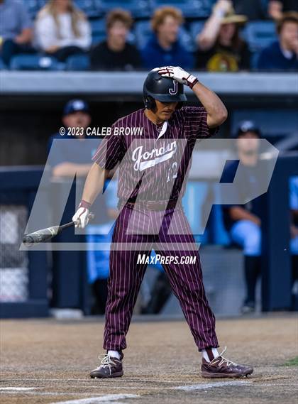 Thumbnail 3 in Salem Hills vs. Jordan (UHSAA 5A Bracket 2 Round 1) photogallery.