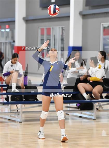 Thumbnail 1 in Omaha Northwest vs. Moreno Valley (Nike TOC Southwest) photogallery.