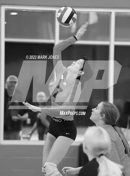 Thumbnail 2 in Omaha Northwest vs. Moreno Valley (Nike TOC Southwest) photogallery.
