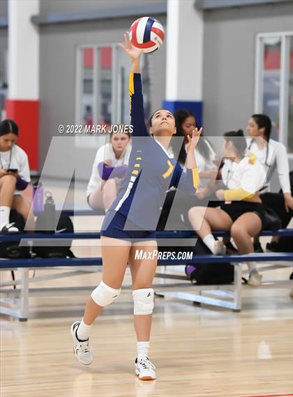 Thumbnail 1 in Omaha Northwest vs. Moreno Valley (Nike TOC Southwest) photogallery.