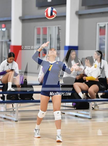 Thumbnail 2 in Omaha Northwest vs. Moreno Valley (Nike TOC Southwest) photogallery.