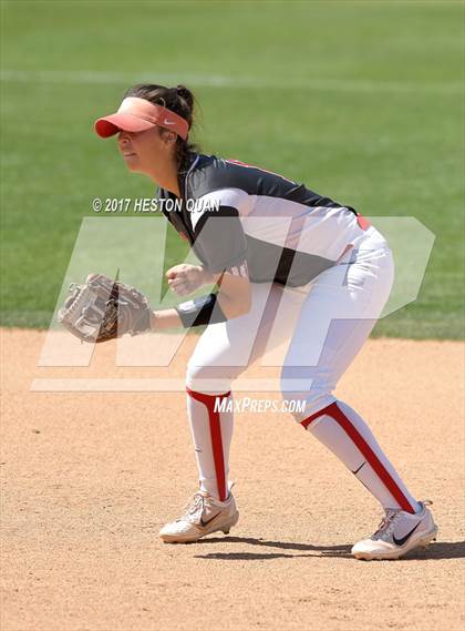 Thumbnail 2 in Mater Dei vs Corona (Alan Dugard Tournament) photogallery.