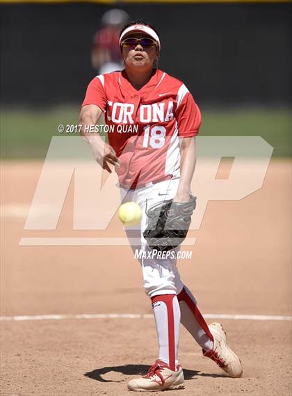 Thumbnail 2 in Mater Dei vs Corona (Alan Dugard Tournament) photogallery.