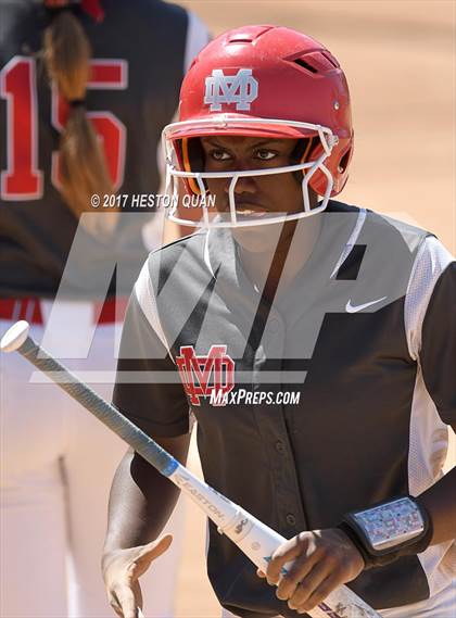 Thumbnail 2 in Mater Dei vs Corona (Alan Dugard Tournament) photogallery.