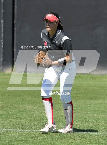 Thumbnail 2 in Mater Dei vs Corona (Alan Dugard Tournament) photogallery.