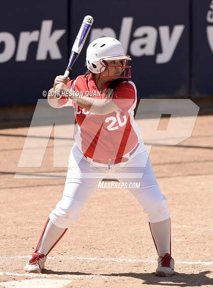 Thumbnail 2 in Mater Dei vs Corona (Alan Dugard Tournament) photogallery.