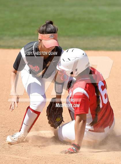 Thumbnail 3 in Mater Dei vs Corona (Alan Dugard Tournament) photogallery.