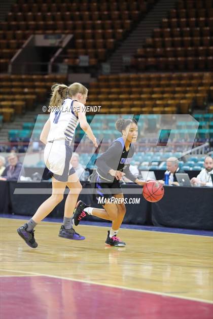 Thumbnail 1 in Grandview vs. Valor Christian (CHSAA 5A Final Four) photogallery.