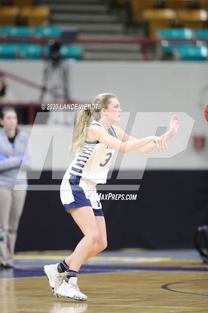 Thumbnail 1 in Grandview vs. Valor Christian (CHSAA 5A Final Four) photogallery.