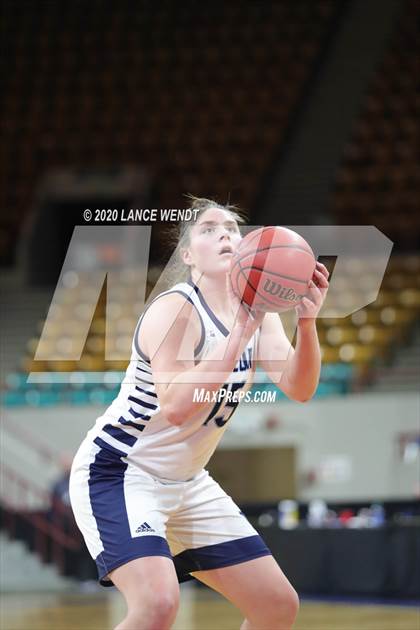 Thumbnail 3 in Grandview vs. Valor Christian (CHSAA 5A Final Four) photogallery.