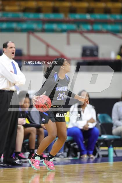 Thumbnail 1 in Grandview vs. Valor Christian (CHSAA 5A Final Four) photogallery.