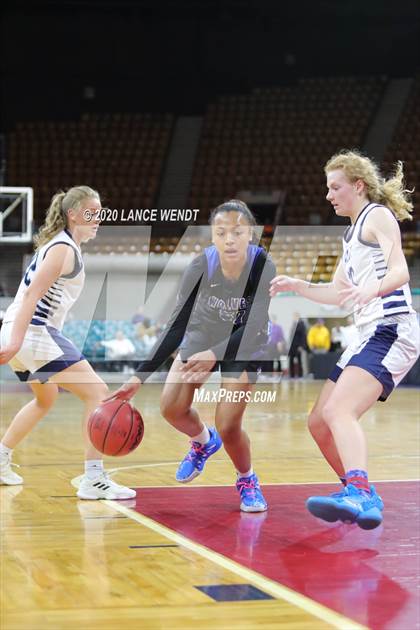 Thumbnail 3 in Grandview vs. Valor Christian (CHSAA 5A Final Four) photogallery.