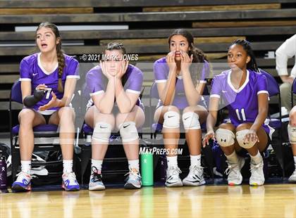 Thumbnail 3 in Horizon vs. Millennium (AIA 5A Final)   photogallery.