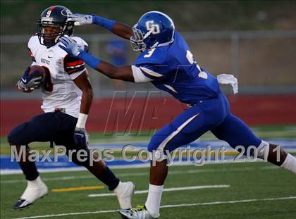 Thumbnail 3 in Roosevelt @ Charter Oak photogallery.