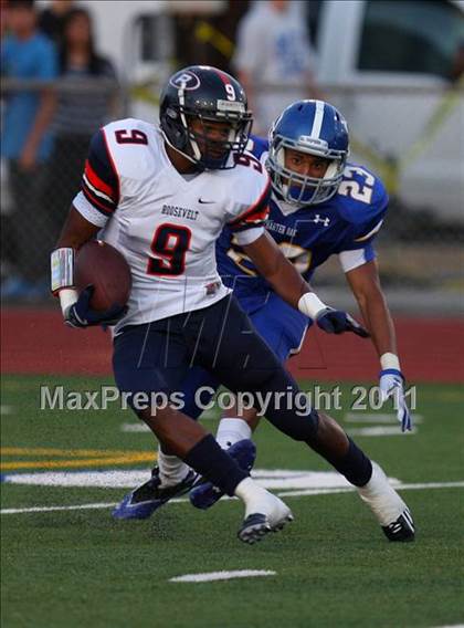 Thumbnail 3 in Roosevelt @ Charter Oak photogallery.