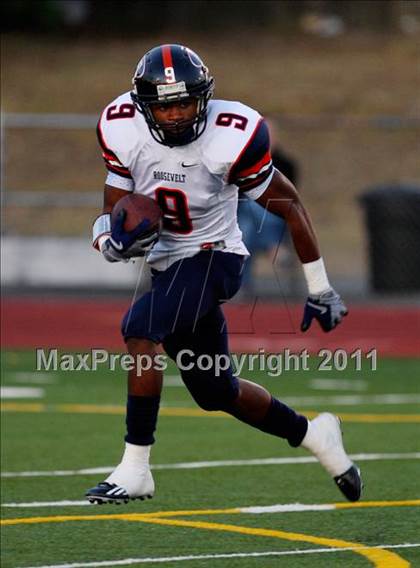 Thumbnail 3 in Roosevelt @ Charter Oak photogallery.
