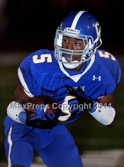 Thumbnail 1 in Roosevelt @ Charter Oak photogallery.