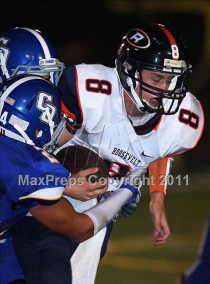 Thumbnail 1 in Roosevelt @ Charter Oak photogallery.