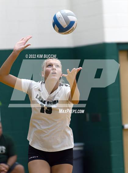 Thumbnail 1 in Rochester @ Lake Orion (Lake Orion Varsity Dragon Invite) photogallery.