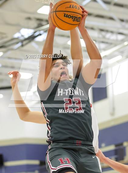 Thumbnail 3 in Herriman vs. American Fork (Corner Canyon Tournament of Champions) photogallery.