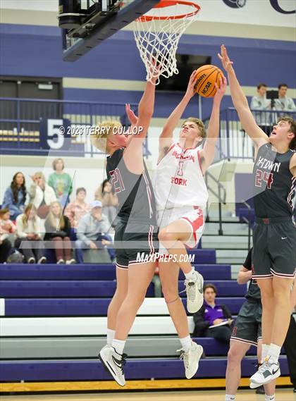 Thumbnail 2 in Herriman vs. American Fork (Corner Canyon Tournament of Champions) photogallery.