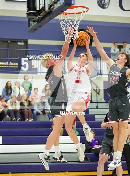 Thumbnail 1 in Herriman vs. American Fork (Corner Canyon Tournament of Champions) photogallery.
