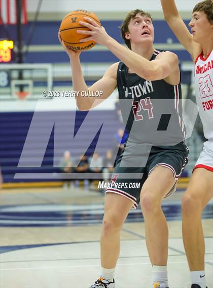 Thumbnail 2 in Herriman vs. American Fork (Corner Canyon Tournament of Champions) photogallery.