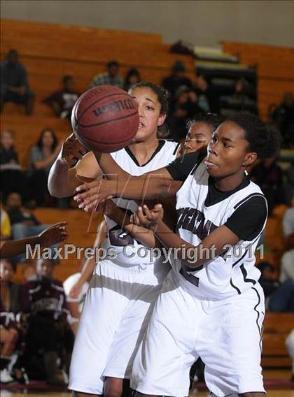 Thumbnail 1 in Bethel @ Natomas photogallery.
