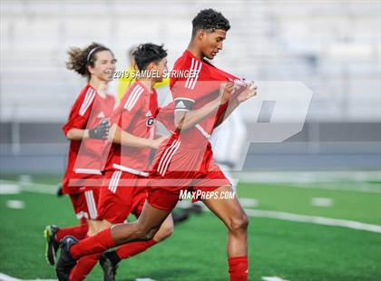Thumbnail 2 in Livingston vs. Galt (CIF SJS D4 Final) photogallery.