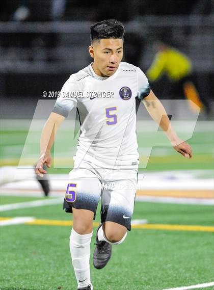 Thumbnail 3 in Livingston vs. Galt (CIF SJS D4 Final) photogallery.