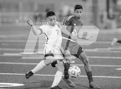 Thumbnail 3 in Livingston vs. Galt (CIF SJS D4 Final) photogallery.