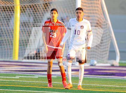Thumbnail 2 in Livingston vs. Galt (CIF SJS D4 Final) photogallery.