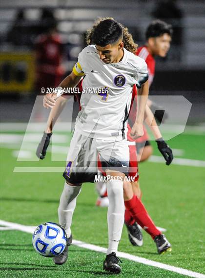 Thumbnail 2 in Livingston vs. Galt (CIF SJS D4 Final) photogallery.