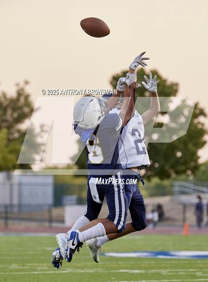 Thumbnail 3 in JV: Amador @ Rosemont photogallery.