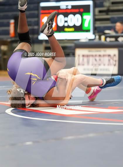Thumbnail 3 in Lewisburg vs Desoto Central photogallery.