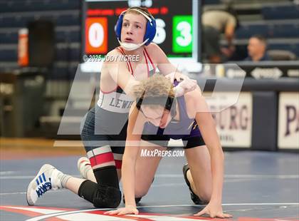 Thumbnail 1 in Lewisburg vs Desoto Central photogallery.