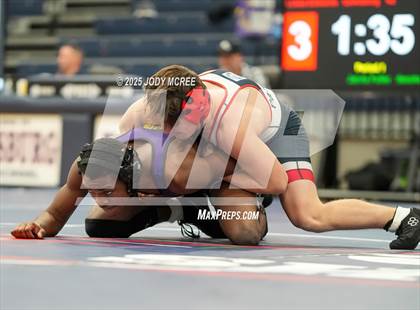 Thumbnail 2 in Lewisburg vs Desoto Central photogallery.