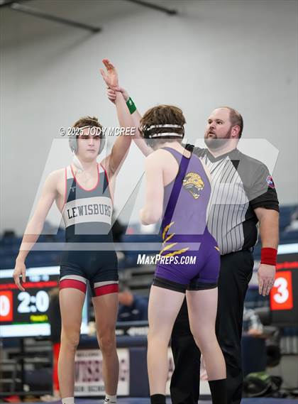 Thumbnail 2 in Lewisburg vs Desoto Central photogallery.