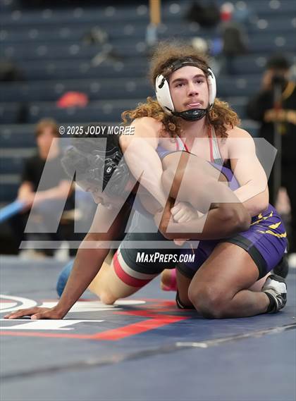 Thumbnail 3 in Lewisburg vs Desoto Central photogallery.