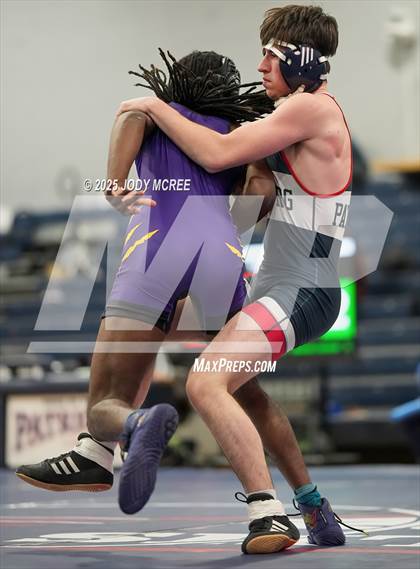 Thumbnail 3 in Lewisburg vs Desoto Central photogallery.