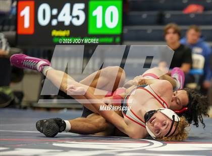 Thumbnail 2 in Lewisburg vs Desoto Central photogallery.