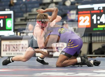 Thumbnail 3 in Lewisburg vs Desoto Central photogallery.