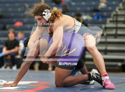 Thumbnail 3 in Lewisburg vs Desoto Central photogallery.