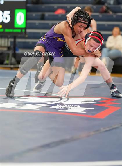 Thumbnail 3 in Lewisburg vs Desoto Central photogallery.