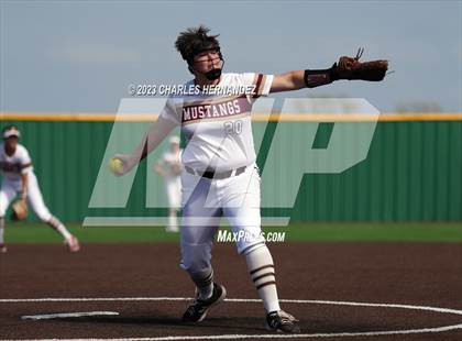 Thumbnail 3 in Magnolia West vs Livingston (Navasota Tournament) photogallery.