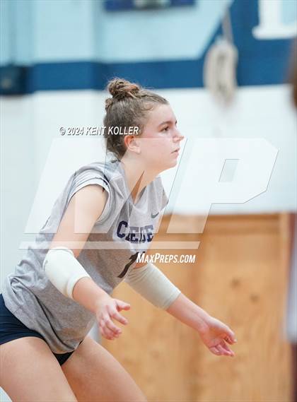 Thumbnail 2 in Chelsea vs. Mott (Our Lady Of The Lakes Invite) photogallery.