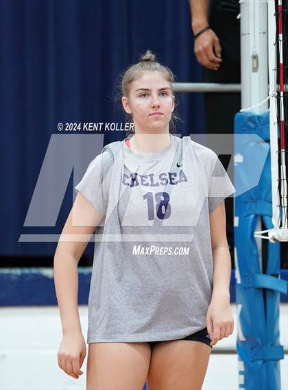 Thumbnail 2 in Chelsea vs. Mott (Our Lady Of The Lakes Invite) photogallery.