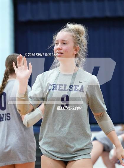 Thumbnail 2 in Chelsea vs. Mott (Our Lady Of The Lakes Invite) photogallery.