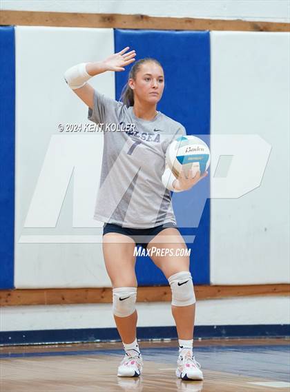 Thumbnail 1 in Chelsea vs. Mott (Our Lady Of The Lakes Invite) photogallery.